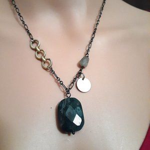 Lia Sophia Green black gold necklace EUC Free with purchase